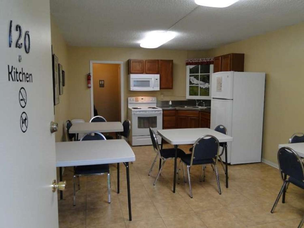 Konkolville Motel Orofino Екстер'єр фото